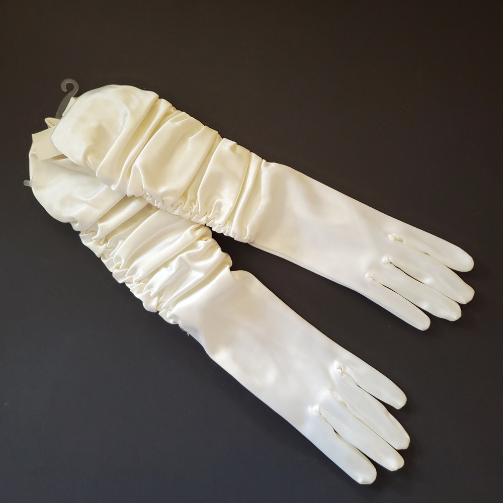 Elegant Cream Satin Opera Gloves